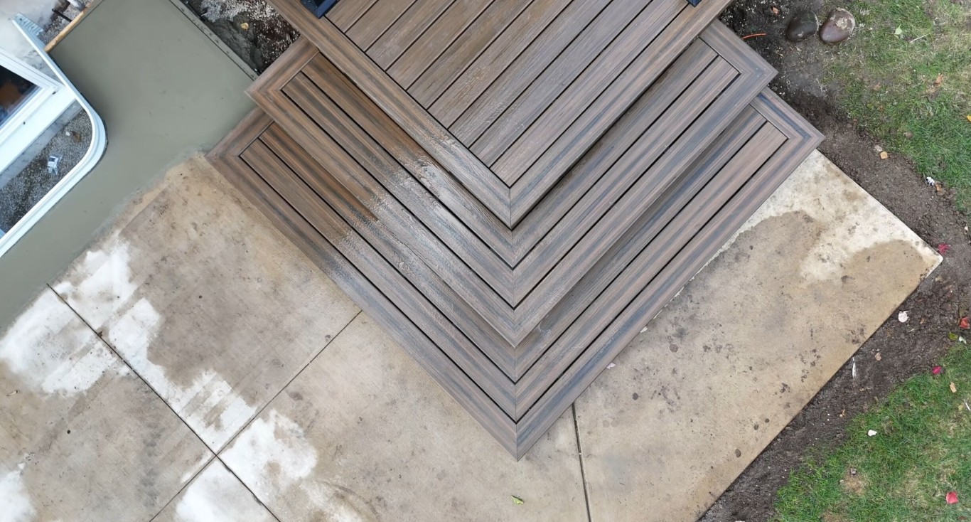 Deck Replacement & Rebuilds - Professional deck building service in Elk Grove, CA