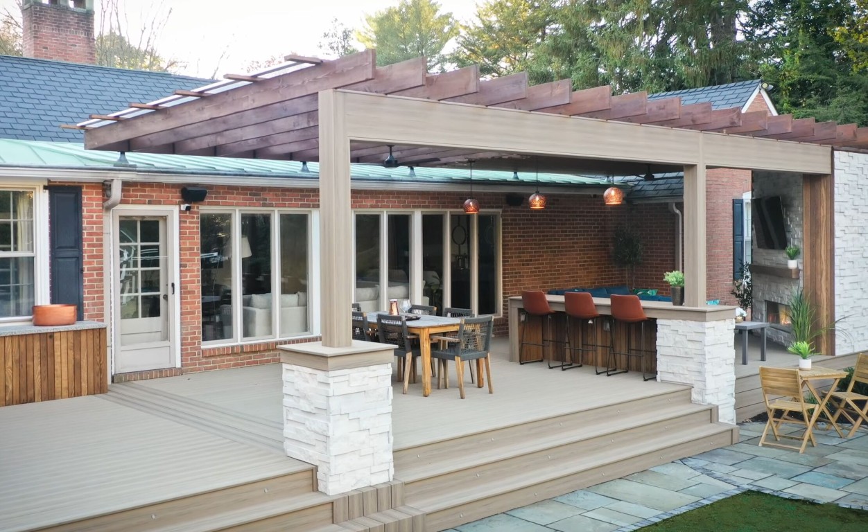 Pergolas, Patio Covers & Outdoor Structures - Professional deck building service in Elk Grove, CA
